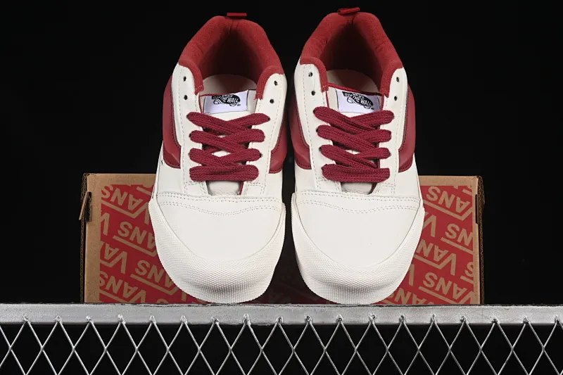 All categories Vans Vans series Vans Low Vans low-top Vans Knu Skool Vans low-top retro casual fat bread shoes VN0009QCBLE